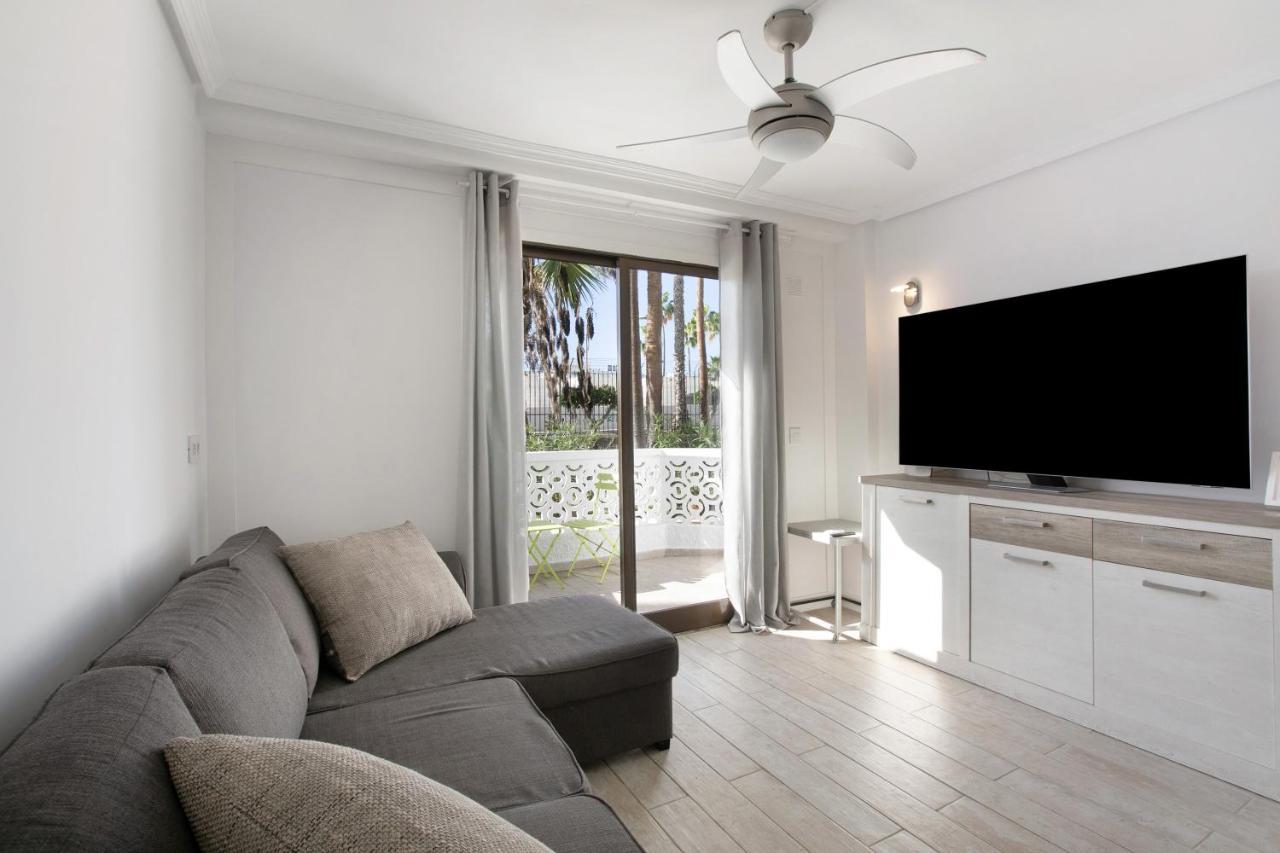 Apartment At 30 Mts From Sea Playa de las Américas Kültér fotó